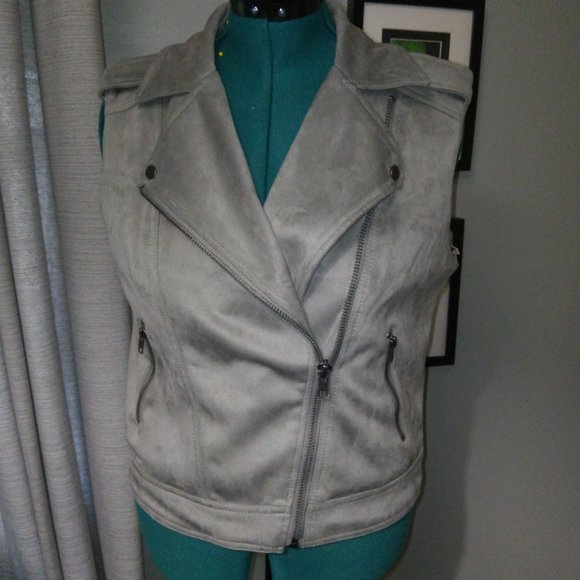 Philosophy Gray Faux Suede Moto Vest Sz L NWT - Picture 3 of 16